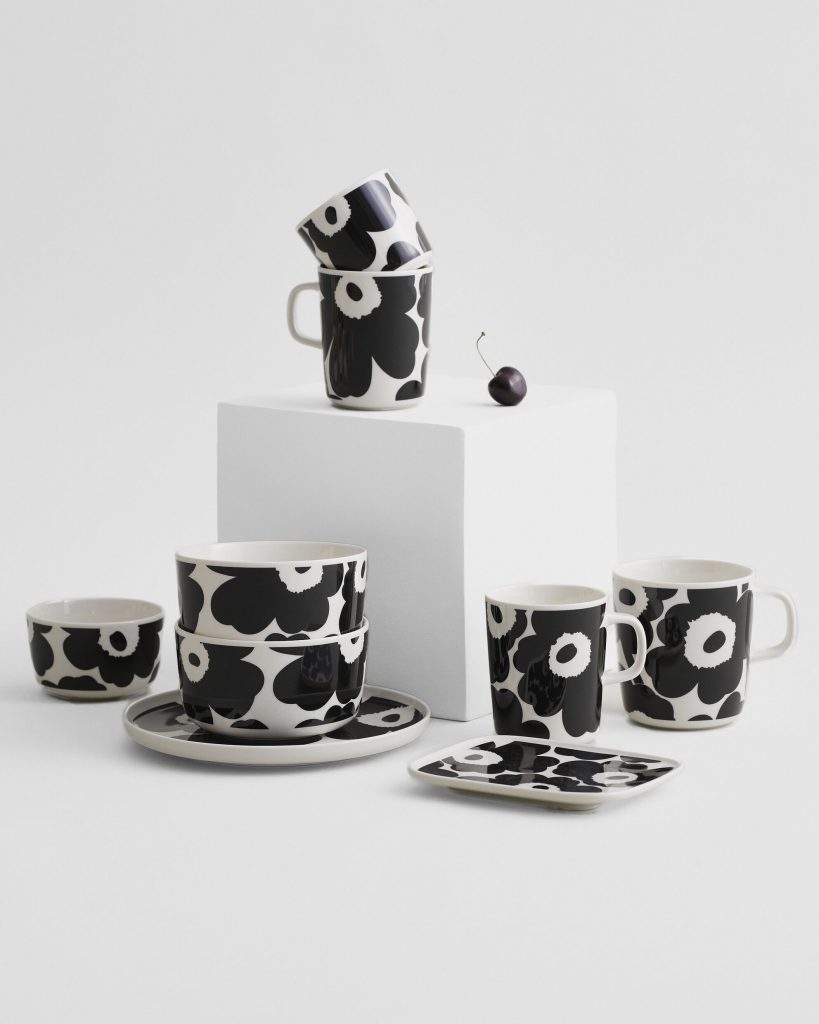 Marimekko-Unniko-schwarz-weiß